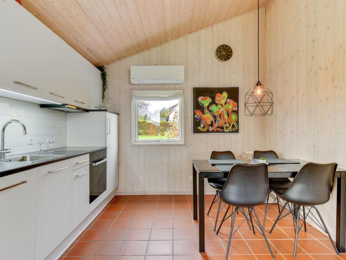 Holiday Home Helga - 100M From The Sea In Se Jutland By Interhome Mommark Eksteriør billede
