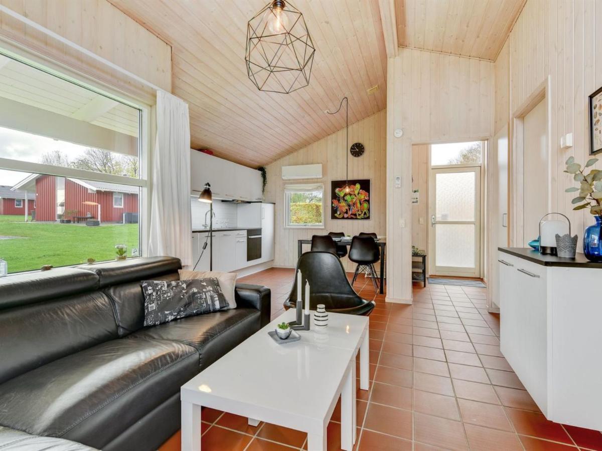 Holiday Home Helga - 100M From The Sea In Se Jutland By Interhome Mommark Eksteriør billede
